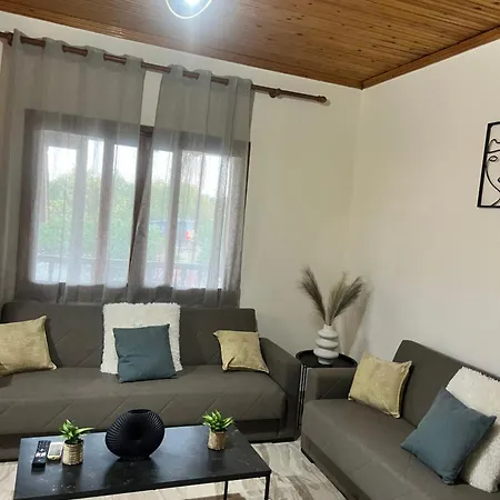 Beach House With Garden Sleeps 6 Makrygialos Exterior foto