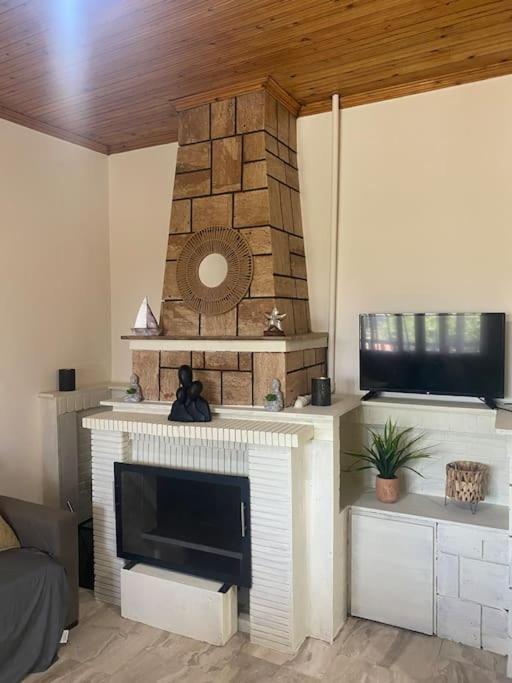 House With Garden Sleeps 6 Ferienhaus Makrygialos