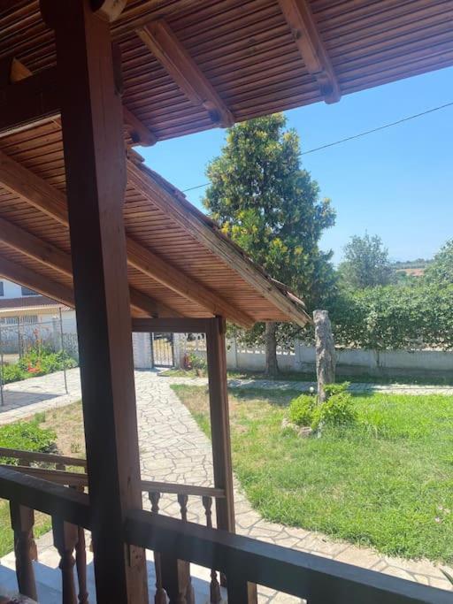 House With Garden Sleeps 6 Ferienhaus Makrygialos